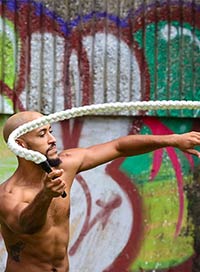 Derrière vaval, pleurs, cornes et fwet