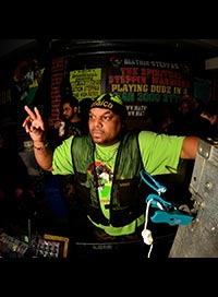 Iration steppas meets echo phonics