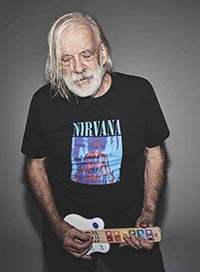 While my guitar gently weeps