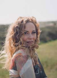 Anneke van giersbergen
